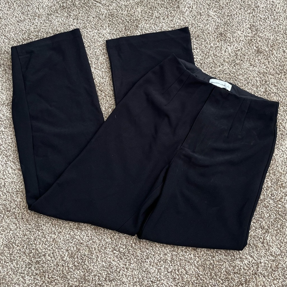 Abercrombie&Fitch Elevated Flare Pant